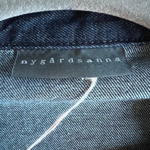 Denim Top - Picture 4 of 4